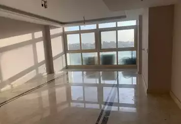 Apartments For rent - 2 rooms - floor 9