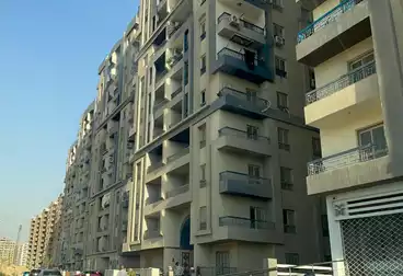 Apartments For sale - 3 rooms - floor 11