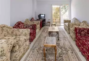 Apartments For sale - 3 rooms - floor 1