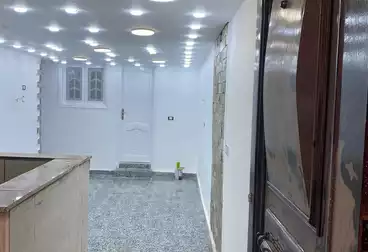 شقق للإيجار - 2 غرف - بالدور 0