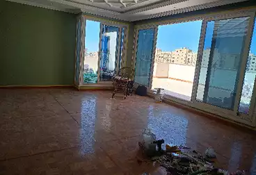 شقق للإيجار - 4 غرف - بالدور 15