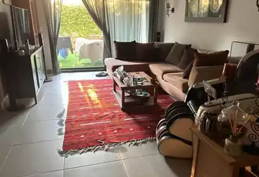 Apartment with Garden For sale - 3 rooms - floor 0