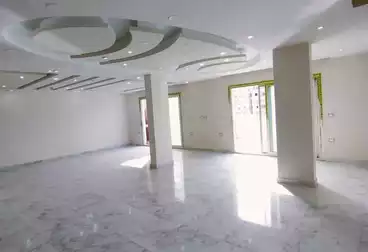 Apartments For sale - 4 rooms - floor 1