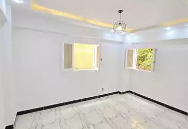 Apartments For sale - 2 rooms - floor 1