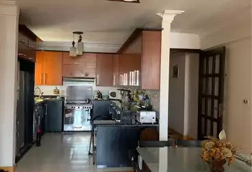 عقارات للبيع - 3 غرف - بالدور 0