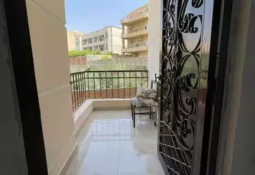 Furnished Apartment For sale - 3 rooms - floor 1