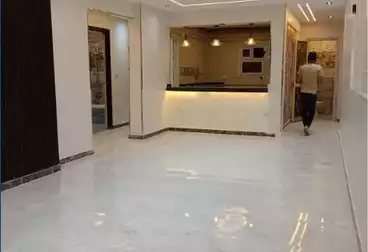 Apartments For sale - 3 rooms - floor 8