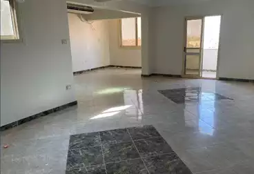 Apartments For sale - 2 rooms - floor 11
