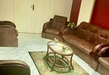 مقر إداري للبيع - 3 غرف - بالدور 2
