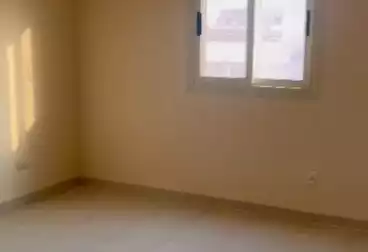 Apartments For sale - 3 rooms - floor 5