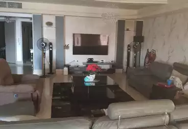Apartments For sale - 5 rooms - floor 5