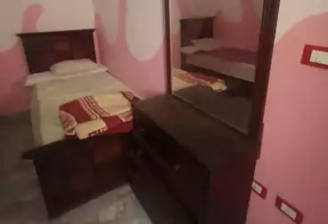Roof For rent - 3 rooms - floor 1