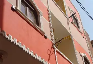 Building For sale - 4 rooms