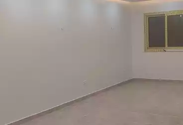 Apartments For sale - 3 rooms - floor 1