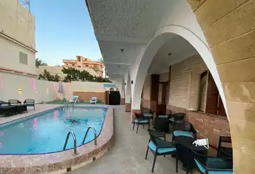 فيلا منفصلة للإيجار - 8 غرف