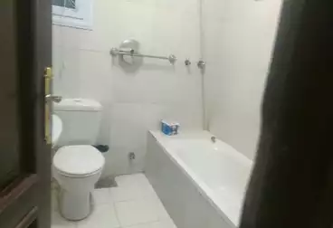 Apartments For rent - 3 rooms - floor 8