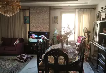 شقق للبيع - 3 غرف - بالدور 1