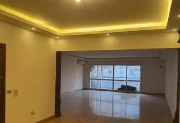Apartments For rent - 3 rooms - floor 5