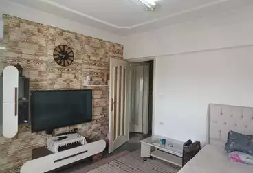 عقارات للبيع - 3 غرف - بالدور 14