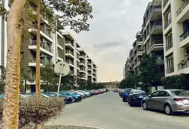 Studio with garden For sale - 1 rooms - floor 0