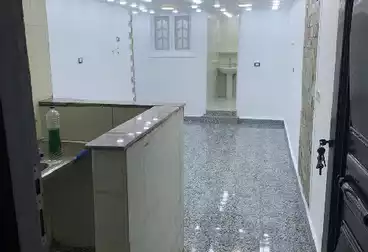 إداري للإيجار - 8 غرف - بالدور 1