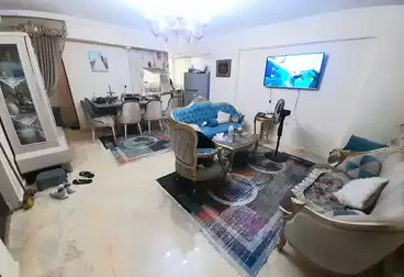Apartments For sale - 2 rooms - floor 3