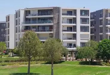 Apartments For sale - 3 rooms - floor 1