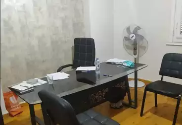 إداري للإيجار - 2 غرف - بالدور 5