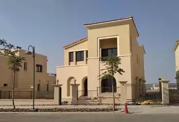 فيلا منفصلة للبيع - 5 غرف