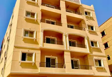 Apartments For sale - 3 rooms - floor 1