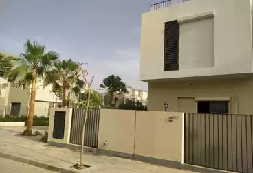 Villas For rent - 5 rooms