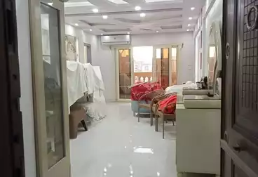 Apartments For sale - 3 rooms - floor 8