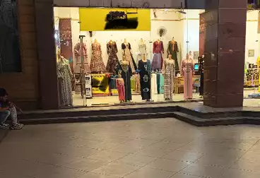 محلات للبيع - بالدور 1