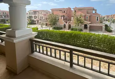 فيلا منفصلة للبيع - 6 غرف