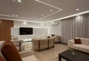 Furnished Apartment For rent - 3 rooms - floor 6