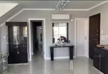 Penthouse For sale - 4 rooms - floor 1