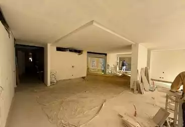 Apartments For sale - 5 rooms - floor 7