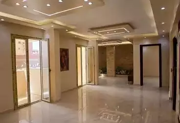 شقق للبيع - 4 غرف - بالدور 8