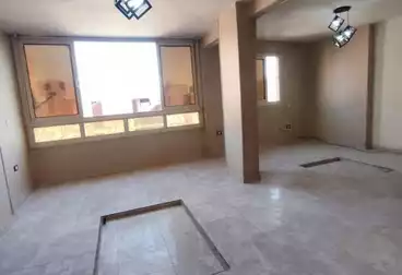 undefined undefined - 2 rooms - floor 5