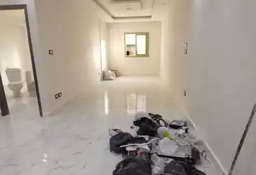 Apartments For sale - 2 rooms - floor 4
