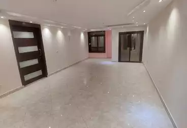إداري للإيجار - 3 غرف - بالدور 0