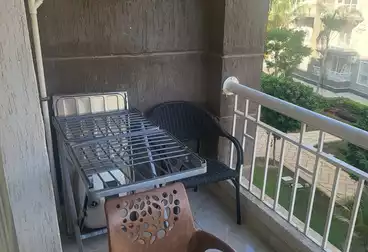 Furnished Apartment For sale - 3 rooms - floor 2