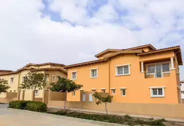 Villas For sale - 7 rooms