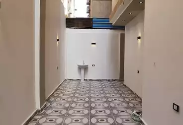 Apartment with Garden For sale - 2 rooms - floor 0