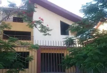 Twin House For sale - 5 rooms