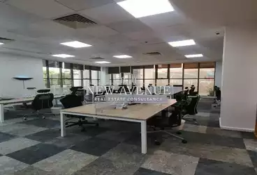 إداري للبيع