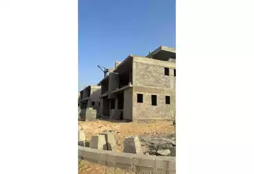 فلل للبيع - 4 غرف - بالدور 2