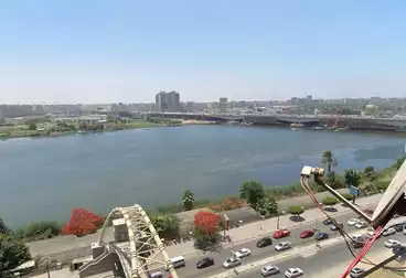 Administrative For rent - 8 rooms - floor 6