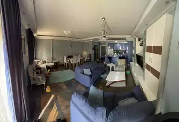 Apartments For sale - 3 rooms - floor 1