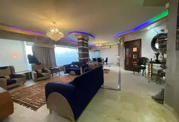Furnished Apartment For rent - 3 rooms - floor 1